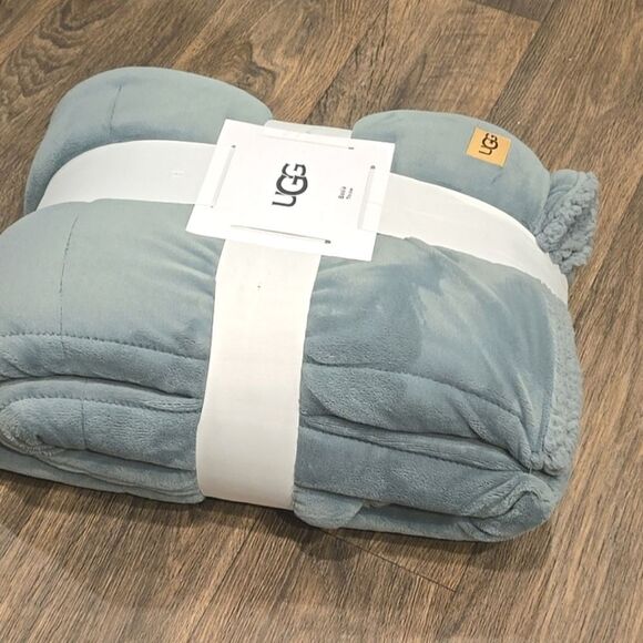 Ugg Basia Throw Blanket- Succulent - Picture 9 of 9